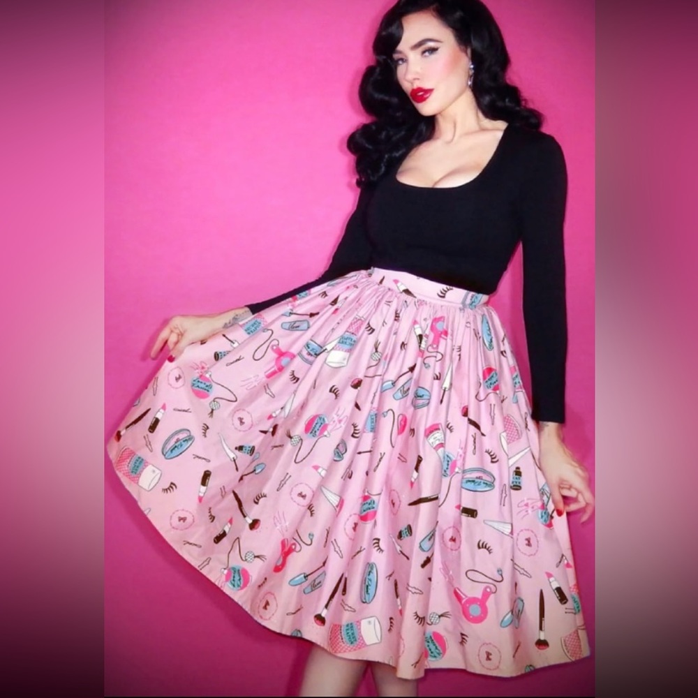 EUC Vixen by Micheline Pitt Makeup Print Swing Skirt in S